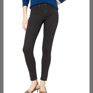 NWT Levi's 311 Shaping Skinny Black Denim Mid Rise Jean Jegging Stretch -Size 30